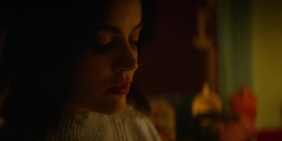 katy_keene_s01e08_1080p_web_h264-memento_0011.jpg