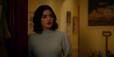katy_keene_s01e08_1080p_web_h264-memento_0175.jpg