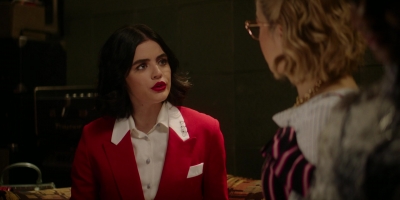 katy_keene_s01e08_1080p_web_h264-memento_0415.jpg
