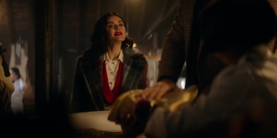katy_keene_s01e08_1080p_web_h264-memento_0664.jpg