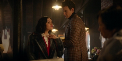 katy_keene_s01e08_1080p_web_h264-memento_0673.jpg