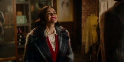 katy_keene_s01e08_1080p_web_h264-memento_0691.jpg