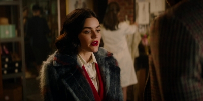 katy_keene_s01e08_1080p_web_h264-memento_0708.jpg