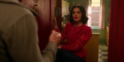 katy_keene_s01e08_1080p_web_h264-memento_2107.jpg