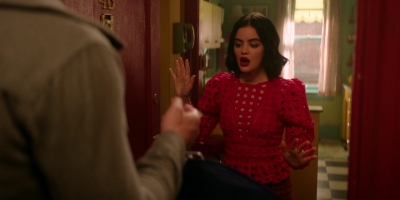 katy_keene_s01e08_1080p_web_h264-memento_2112.jpg