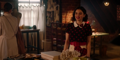katy_keene_s01e09_1080p_web_h264-memento_0124.jpg