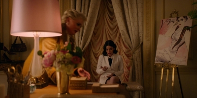 katy_keene_s01e09_1080p_web_h264-memento_0538.jpg