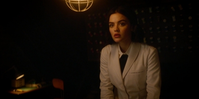 katy_keene_s01e09_1080p_web_h264-memento_0590.jpg