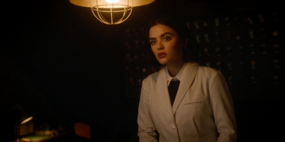 katy_keene_s01e09_1080p_web_h264-memento_0599.jpg