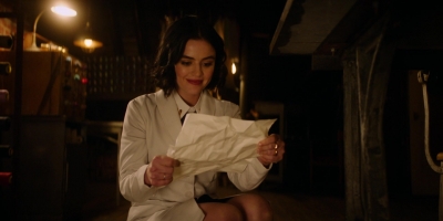 katy_keene_s01e09_1080p_web_h264-memento_0626.jpg