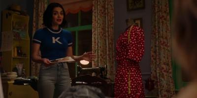 katy_keene_s01e09_1080p_web_h264-memento_0659.jpg