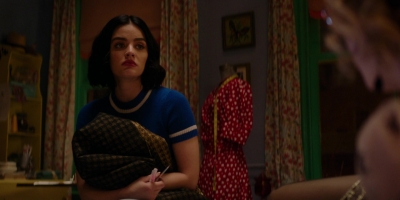 katy_keene_s01e09_1080p_web_h264-memento_0671.jpg