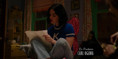 katy_keene_s01e09_1080p_web_h264-memento_0691.jpg