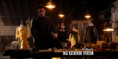 katy_keene_s01e09_1080p_web_h264-memento_0746.jpg