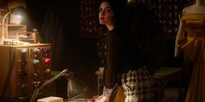 katy_keene_s01e09_1080p_web_h264-memento_0831.jpg