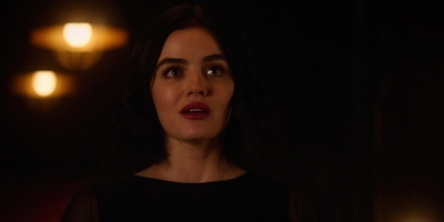 katy_keene_s01e09_1080p_web_h264-memento_0892.jpg