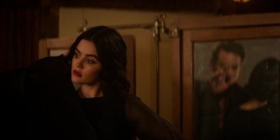 katy_keene_s01e09_1080p_web_h264-memento_0917.jpg