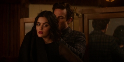 katy_keene_s01e09_1080p_web_h264-memento_0920.jpg
