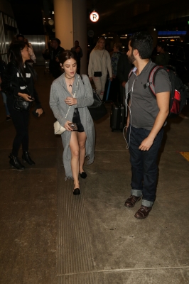 HQ
