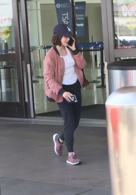 lax290519-011.jpg