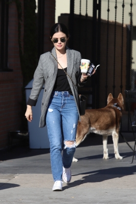 leavingalfreds111119-015.jpg