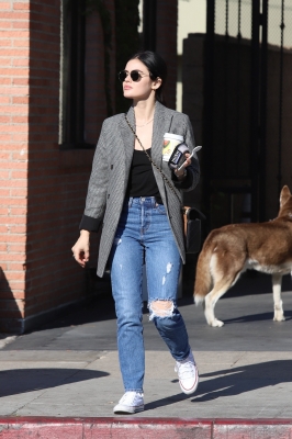 leavingalfreds111119-019.jpg