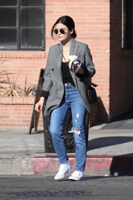 leavingalfreds111119-026.jpg