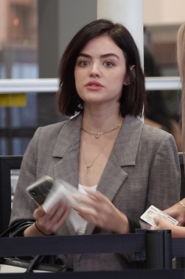 HQ
