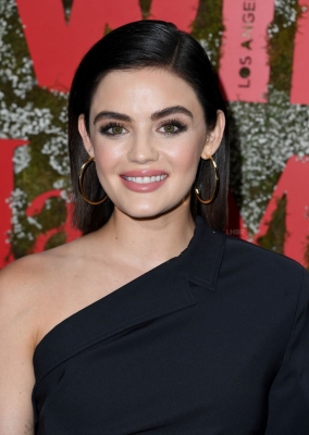 HQ
