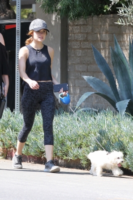 HQ
