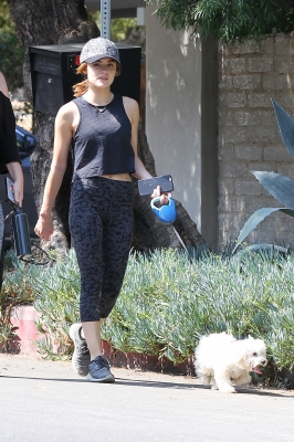 HQ
