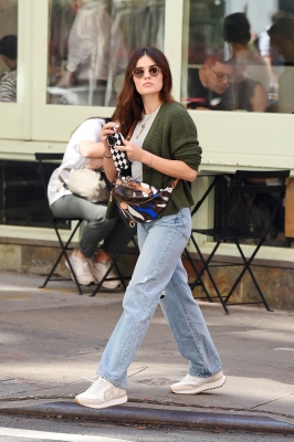 oany210923-001.jpg