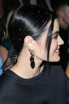 oscarnyfw100919-009.jpg