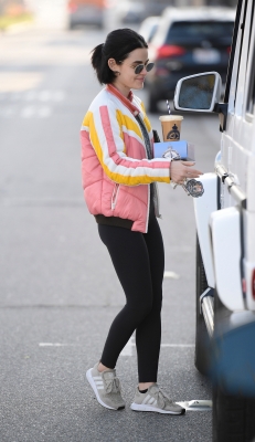 outforcoffeeinla170220-011.jpg