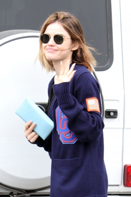 HQ
