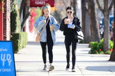 outinla120120-007.jpg