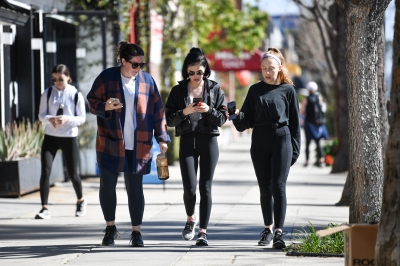 outinla160220-004.jpg