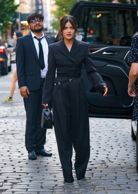 outinnyc120923-012.jpg