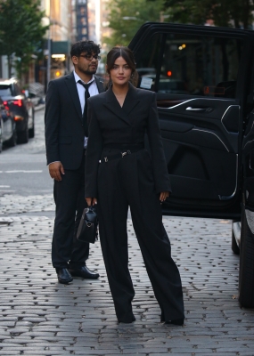 outinnyc120923-015.jpg