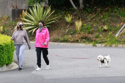 outinstudiocity120420-013.jpg