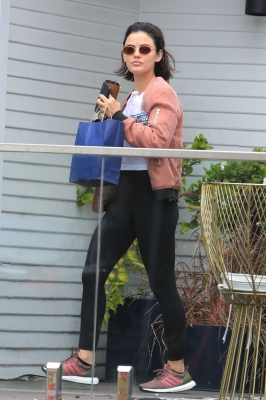 outinwh130519-016.jpg