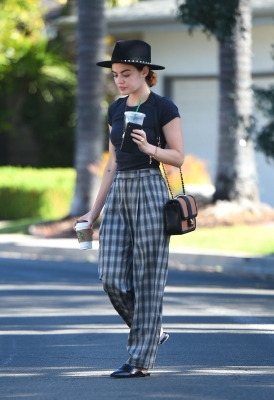 outla081018-013.jpg