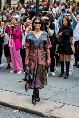 outsideAltuzarrafs110923-021.jpg