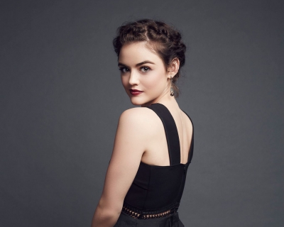 HQ
