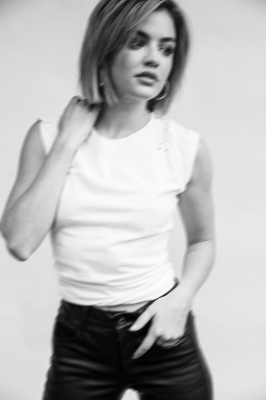 HQ
