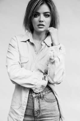 HQ
