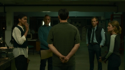 ragdoll_s01e03_1080p_web_h264-cakes_2262.jpg