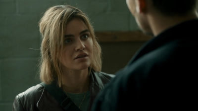 ragdoll_s01e05_1080p_web_h264-ggwp_1090.jpg
