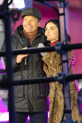 rehearshnyc291219-021.jpg