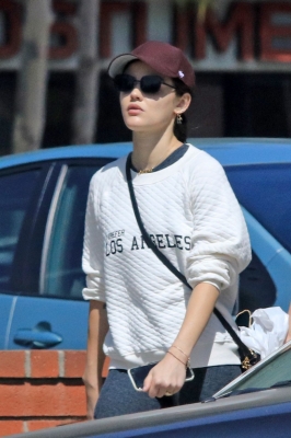 shoppinginla011018-004.jpg